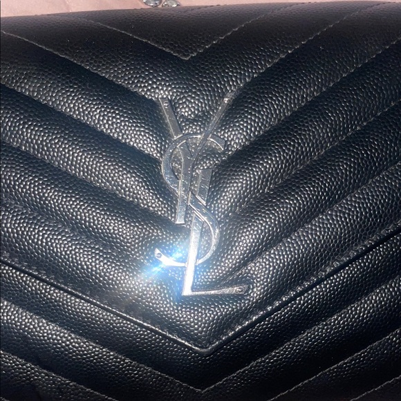 Yves Saint Laurent Black Quilted Clutch with Silver Chain - Picture 3 of 4